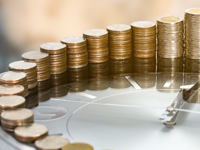 创建集团控股,补充贷款协议,旷逸国际