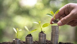 央行时隔8个月首次超额续作MLF，释放宽信用稳增长信号