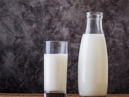 雅培,中国飞鹤,奶粉