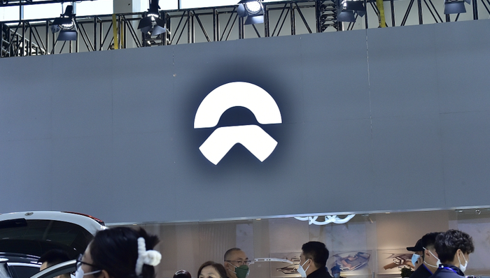 电厂丨关于蔚来的未来，总裁秦力洪说造车是个十年的游戏