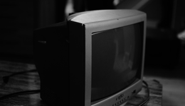 马云、史玉柱黯然离场，这条赛道巴菲特也亏惨了