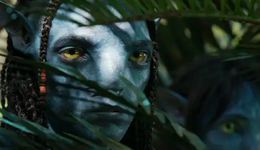 《阿凡达2》上映首日，沪深杭票房居全国前三，影院经理：回暖还要时间