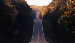 初代創(chuàng)業(yè)者的“風(fēng)吹半夏”