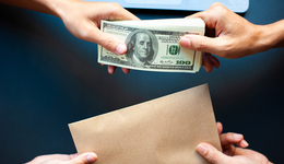 飞荣达“高买低卖”收关注函，标的公司估值大幅缩水被质疑利益输送