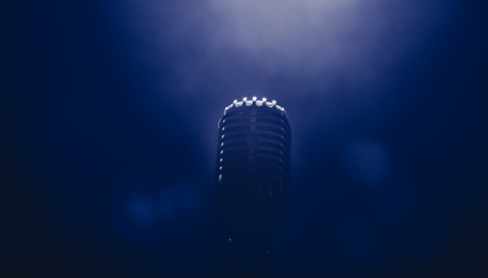 星空华文,上市,亏损,