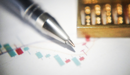 2022股民众生相：十年老股民浮亏近百万，“小白”直言回本了就跑