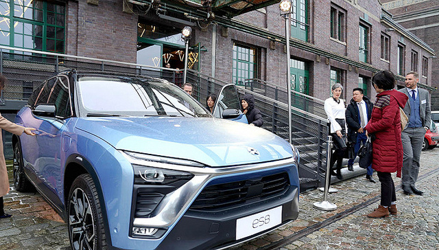 蔚来数据被窃进展：黑客有偿曝光，李斌发文致歉、安全负责人称不影响驾乘及远程控制