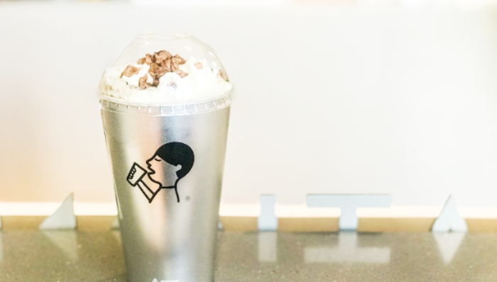 喜茶,奈雪的茶,新茶饮品牌,扩张,市场份额,