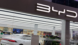 商超店进攻4S店，比亚迪的渠道内战