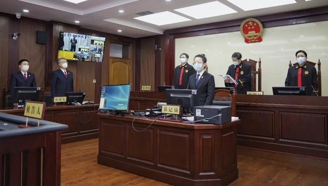 鹤岗原市长梁成军四罪并罚被判死缓：侵吞公款1.01亿元，曾被批“五毒俱全”