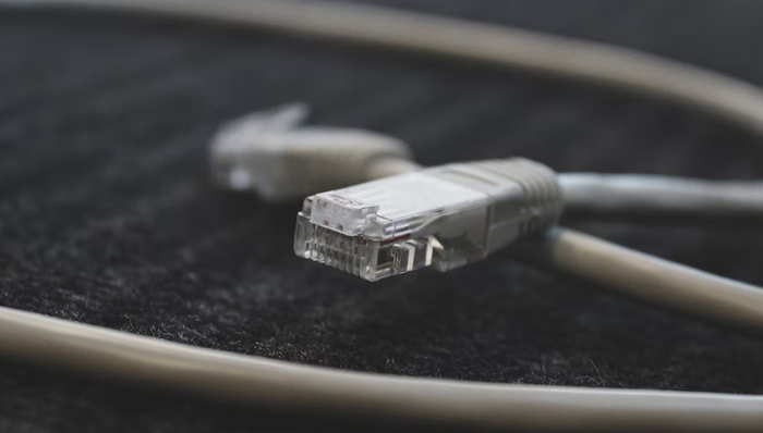 青云科技,亏损,云服务,市场份额,