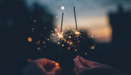 文学让我们看到生活的样子和活下去的愿望 | 2022年文学盘点