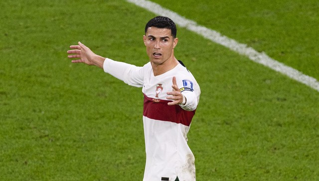 世界杯后冬窗热闹非凡：C罗去向成谜，皇萨、大巴黎瞄准多位新星