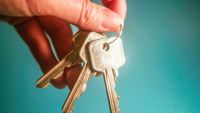 安克创新，深圳楼市，消费电子，首发超募