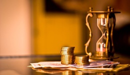 最多一次降息？汇率企稳回升？2023年货币政策展望| 界面预言家⑧