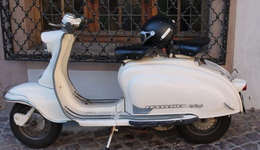 两轮电动车三部曲：高端化、智能化、出海