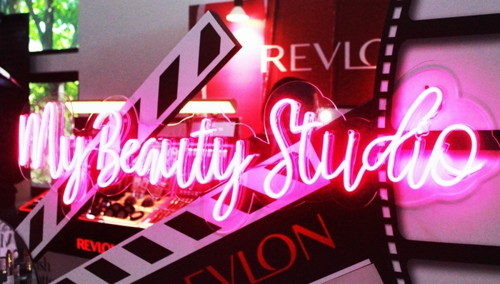 美妆产品,消费趋势,露华浓,业绩