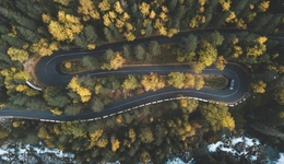 净利润增长近200%，如何看待这个行业2023年的投资机会