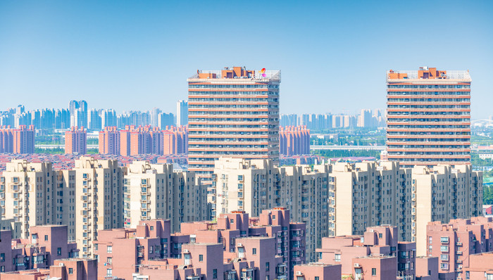 2022年土拍市场分化，本地民营房企初露锋芒