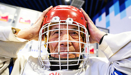 【圖集】“冰雪經(jīng)濟”升溫：冰雪運動參與人數(shù)超3億，這些南方城市也愛玩