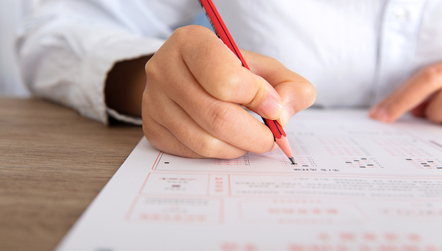 国考弃考，是“回归理性”的正常选择 | 教育洞察