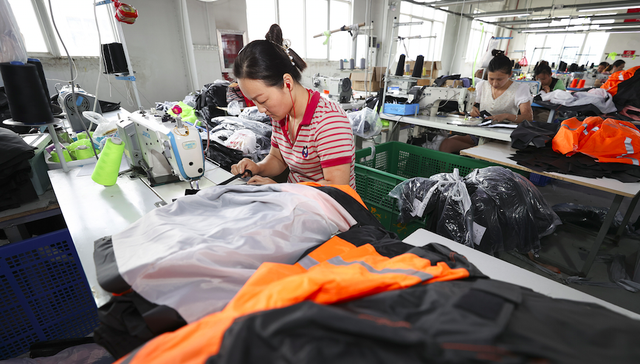 全国工商联党组书记徐乐江：切实落实“两个毫不动摇”提振民企信心