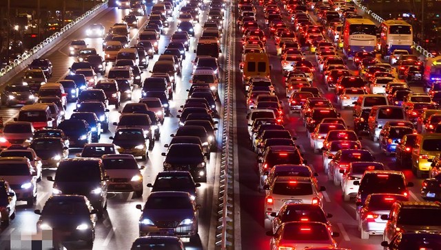 直通部委 | 全国机动车驾驶人数量达5.02亿人 重点人群机构场所仍是疫情防控重点