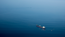 今年第二批原油進口配額落地，同比上漲1倍多