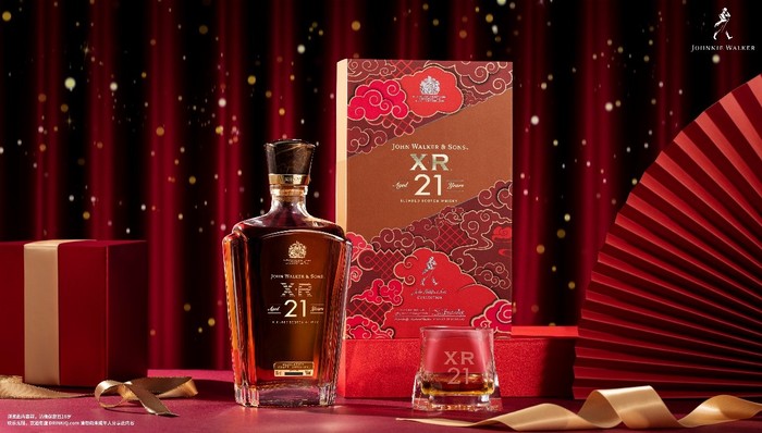 尊尼获加珍选 X·R 21 推出新年限定礼盒，以“鸿运手提袋”开启新年好运 | 发现新酿