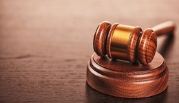 【評論】王某某打人拘留被“暫緩執(zhí)行”，合理嗎？