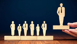 “顶梁柱”塌了？恒越基金“一哥” 出走，基金经理现离职潮