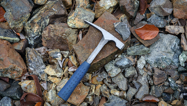 发改委两度出手“打铁”，铁矿石期货价跌超4%