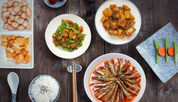 鏖戰(zhàn)春節(jié)檔，預(yù)制菜企業(yè)的喜與憂