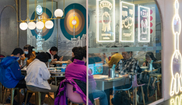 3倍工资难招服务员，火爆春节档餐厅现“用工荒”