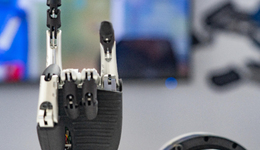 机器人公司跨界锂矿，哈工智能拟收购两家宜春矿企