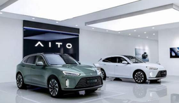 最高降價3萬，問界降價促銷背后，賽力斯深陷虧損泥潭