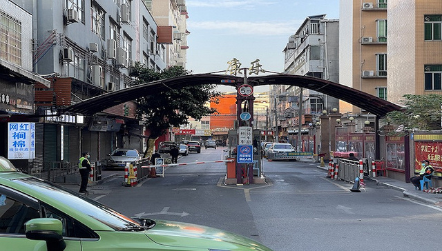 All's quiet in Guangzhou’s garment district after Covid