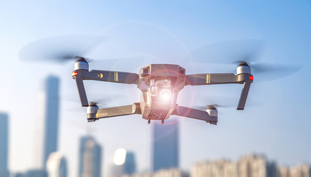 今年会成为无人机快递元年吗？