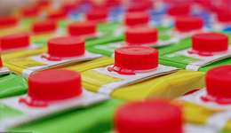 斥资近10亿港元参股竞争对手，无菌包装龙头新巨丰仍拿不下纷美包装的控制权