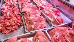 连续两年巨亏超百亿、净资产或成负数，昔日“猪王”正邦科技面临退市风险