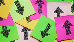 家居企业盈利分化加大，定企净利集体上涨，建材、装企难掩颓势