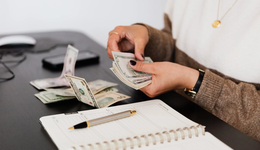 30城房貸利率降至“3字頭”，銀行花式“勸退”提前還貸者