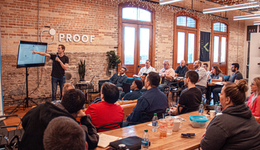 反“PPT騙子”，互聯(lián)網(wǎng)大廠是認(rèn)真的嗎？