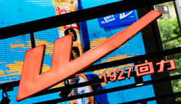 回力“回血”，“童年回忆”靠什么复活？