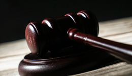 鹤岗市委原书记张恩亮一审获刑20年：受贿7317万，挪用公款3000万