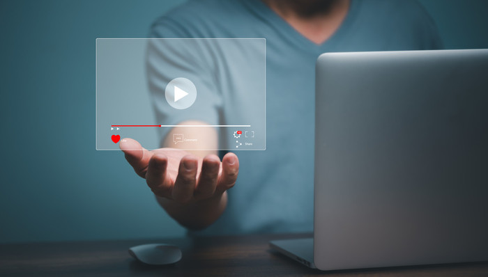 被葛优起诉，B站又摊上“二创”侵权纠纷