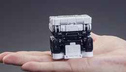 《流浪地球2》變形機(jī)甲眾籌超千萬(wàn)元，52TOYS持續(xù)探索“電影+衍生品”模式