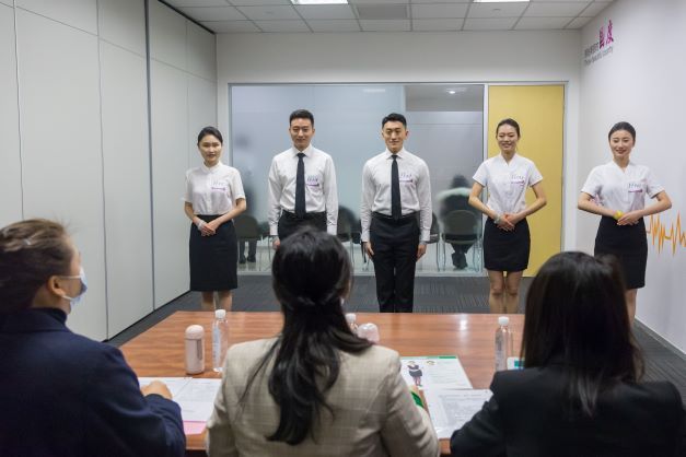 民航市场复苏，春秋航空率先启动大规模线下招聘