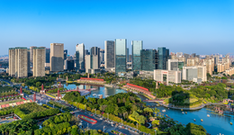 深圳各区2022年GDP：南山破8000亿，宝安即将超越龙岗，坪山增速狂飙