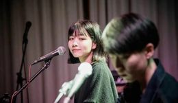 我们和周云蓬、房东的猫、海尾巴，聊了聊他们眼中的民谣